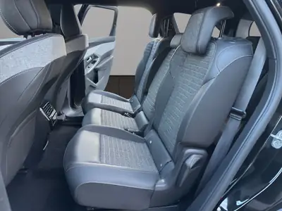 Peugeot 5008 145 Hybrid e-DCS6 — SUV 7 places écologique, très peu kilométré — Miniature 13