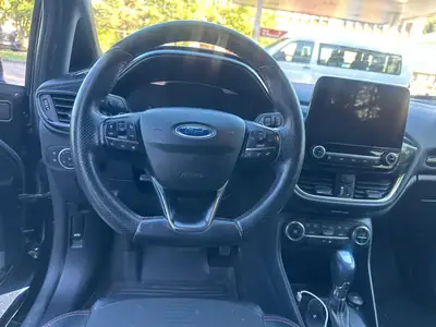 Ford Fiesta 1.0 EcoBoost ST-Line X — Citadine dynamique, garantie jusqu'à 2027 — Miniatura 7