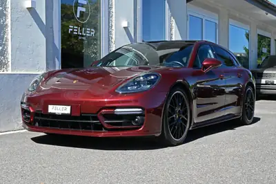 Porsche Panamera 4 E-Hybrid PDK — Berline sportive hybride rechargeable, 45'000 km — Seitenansicht