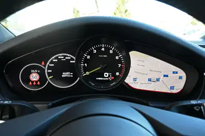 Porsche Panamera 4 E-Hybrid PDK — Berline sportive hybride rechargeable, 45'000 km — Miniatur 13