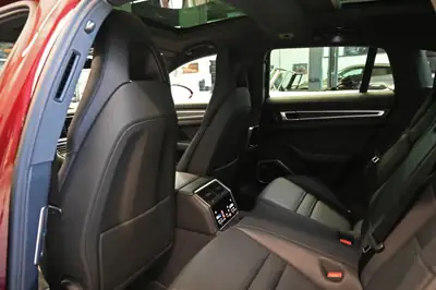 Porsche Panamera 4 E-Hybrid PDK — Berline sportive hybride rechargeable, 45'000 km — Miniatur 22