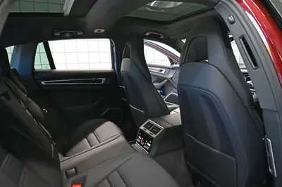 Porsche Panamera 4 E-Hybrid PDK — Berline sportive hybride rechargeable, 45'000 km — Miniatur 25