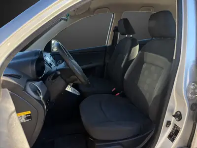 Hyundai i10 1.2 Style Automatic — Citadine fiable, transmission auto, sans sinistre — Miniatura 7