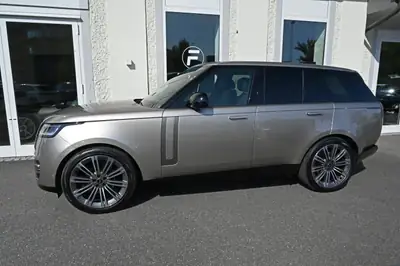 Range Rover D350 MHEV 2024 — Luxe hybride diesel, seulement 26 500 km — Miniature 7