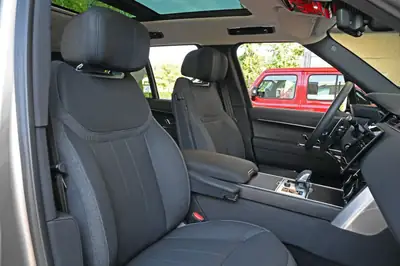 Range Rover D350 MHEV 2024 — Luxe hybride diesel, seulement 26 500 km — Miniature 24