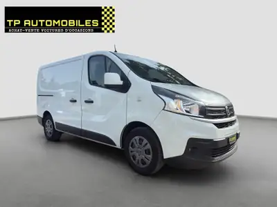 Fiat Talento 27 2.0 MJ L1H1 — Utilitaire compact fiable, 100'000 km, garantie 12 mois — Heckansicht