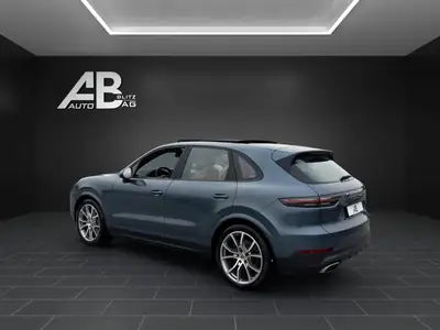 Porsche Cayenne 3.0 V6 340 PS — SUV premium première main, équipement complet — vista posteriore