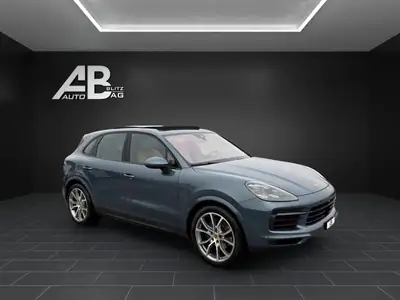Porsche Cayenne 3.0 V6 340 PS — SUV premium première main, équipement complet — dettaglio