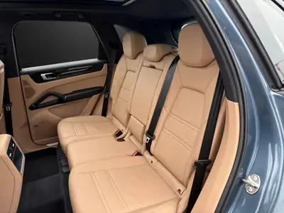 Porsche Cayenne 3.0 V6 340 PS — SUV premium première main, équipement complet — Miniatura 13