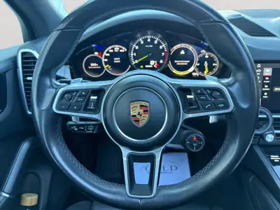 Porsche Cayenne 3.0 E-Hybrid — SUV hybride rechargeable, 462 ch et consommation réduite — détail