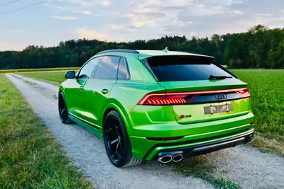 Audi SQ8 4.0 V8 TFSI — Coupé SUV de prestige, 507 ch, état quasi neuf — fianco