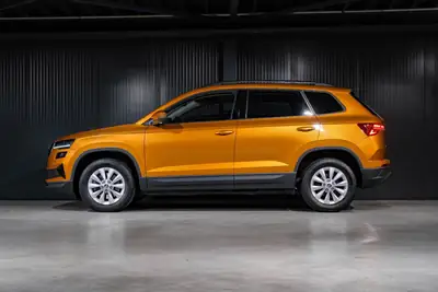Skoda Karoq 1.5 TSI Fresh DSG — SUV compact fiable, faible kilométrage, garantie usine 5 ans — Miniatura 9