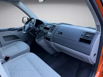 VW T5 2.0 TDI DSG — Utilitaire polyvalent, entretien complet, seulement 57'250 km — Miniature 12