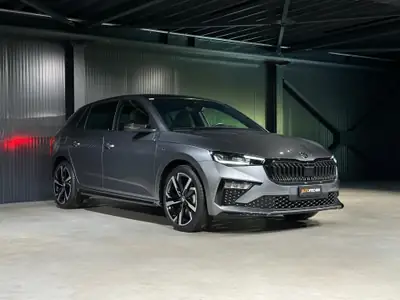 Skoda Scala 1.5 TSI Monte Carlo DSG — Berline compacte dynamique, quasi-neuve avec 5 ans de garantie — tableau de bord