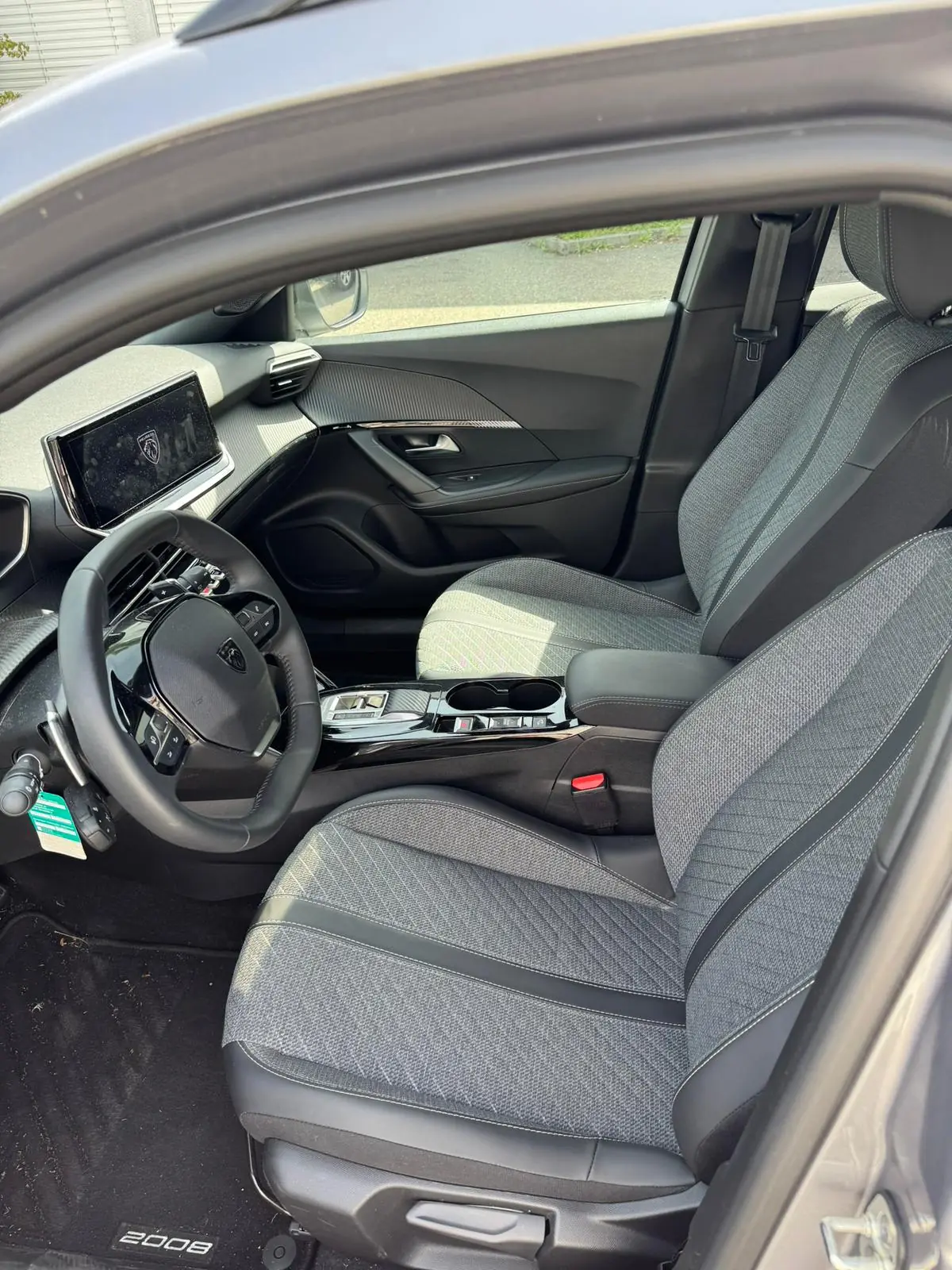 Peugeot 2008 2024 occasion Rothenburg — 5