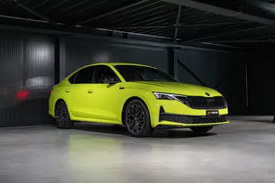 Skoda Octavia Combi 2.0 TSI 4x4 — SUV familial performant, garantie 5 ans, 21'200 km — dettaglio