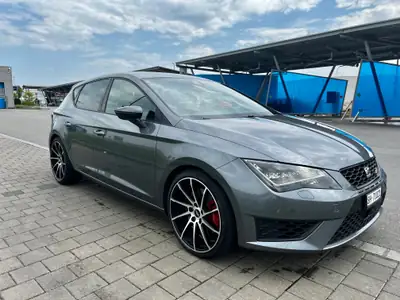 SEAT Leon 2.0 TSI 290 Cupra DSG — Berline sportive, 235'000 km, sans sinistre — arrière