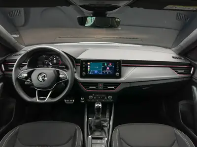 Skoda Scala 1.5 TSI Monte Carlo — Berline compacte dynamique, 8900 km seulement — Miniature 15
