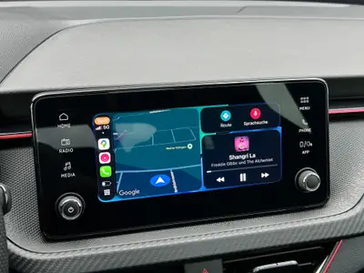 Skoda Scala 1.5 TSI Monte Carlo — Berline compacte dynamique, 8900 km seulement — Miniature 18