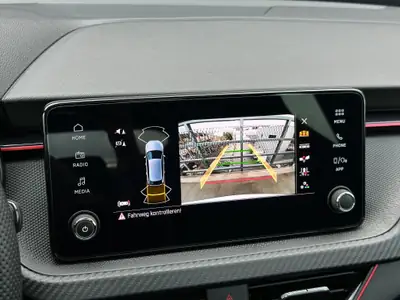 Skoda Scala 1.5 TSI Monte Carlo — Berline compacte dynamique, 8900 km seulement — Miniature 19