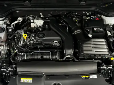 Skoda Scala 1.5 TSI Monte Carlo — Berline compacte dynamique, 8900 km seulement — Miniature 26