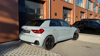 Audi A1 Sportback 30 TFSI S Line — Citadine dynamique, service gratuit 10 ans — Miniature 7