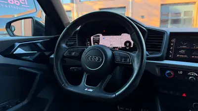 Audi A1 Sportback 30 TFSI S Line — Citadine dynamique, service gratuit 10 ans — Miniature 12