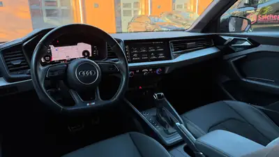Audi A1 Sportback 30 TFSI S Line — Citadine dynamique, service gratuit 10 ans — Miniature 13