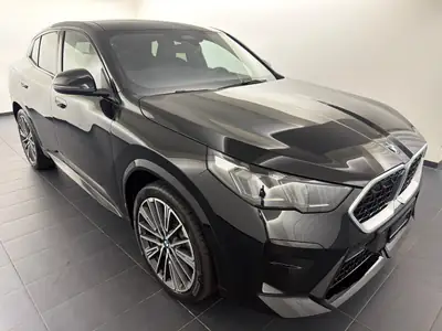 BMW X2 xDrive 20d M Sport 2025 — SUV compact diesel, première main, garantie constructeur — interni