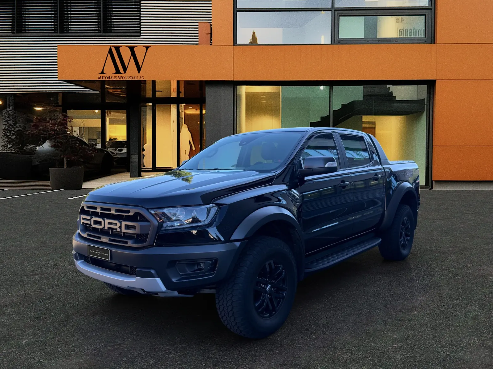 Ford Ranger DKab 2.0 EcoBlue 4x4 Raptor — Pick-up polyvalent, faible kilométrage, équipé Raptor — vista esterna