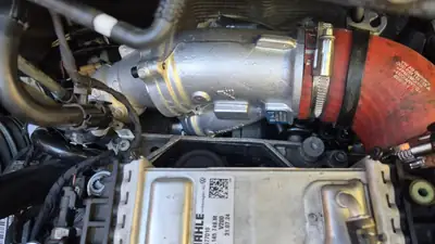VW Crafter 35 4M — Utilitaire robuste diesel, révisions VW complètes — Detail