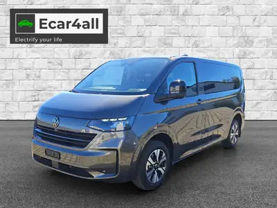 VW Caravelle BEV Life 2025 — Minibus électrique 9 places, design anthracite premium — détail