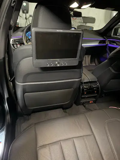 BMW 530e xDrive Touring M Sport — Hybride rechargeable, 44'000 km, garantie constructeur — Miniatura 9