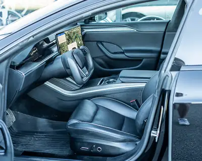 Tesla Model S 100 kWh Plaid 2022 — Berline électrique haute performance, 64'100 km — dettaglio