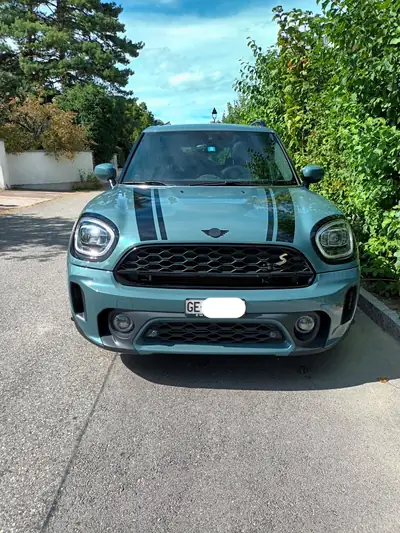 MINI Countryman Cooper S E ALL4 — Hybride rechargeable performant, 21'000 km seulement — fianco