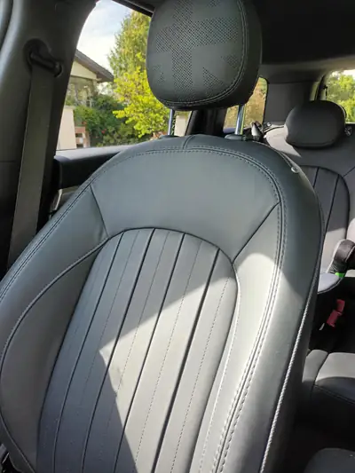 MINI Countryman Cooper S E ALL4 — Hybride rechargeable performant, 21'000 km seulement — dettaglio