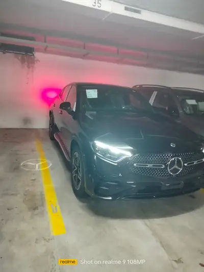 Mercedes-Benz GLC 200 AMG Line 4matic — SUV hybride mild, design premium, 65'000 km — vista esterna