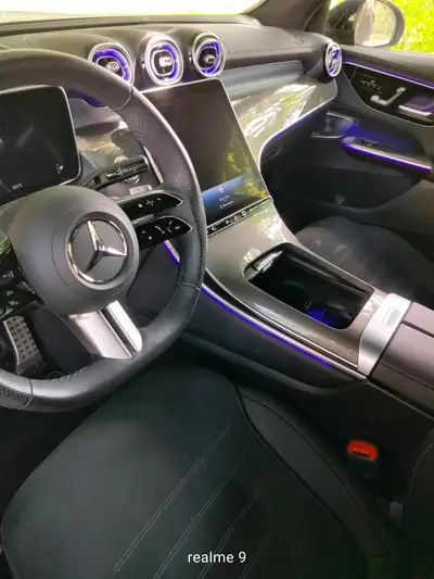Mercedes-Benz GLC 200 AMG Line 4matic — SUV hybride mild, design premium, 65'000 km — fianco
