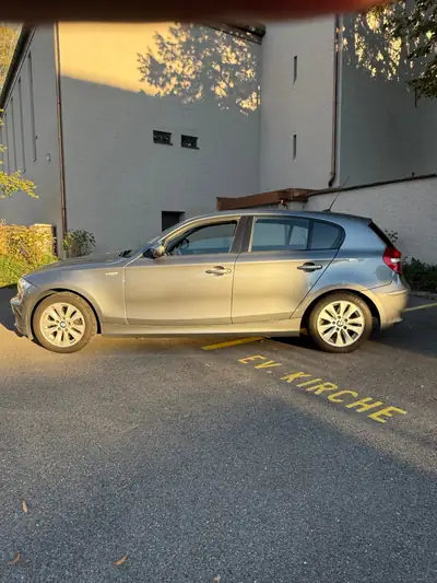 BMW 118d — Diesel fiable, 230 000 km, berline compacte d'occasion — Miniatur 8