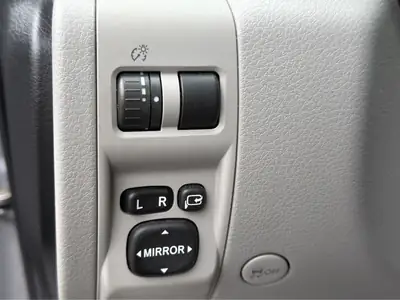 Subaru Forester 2.0 XS Comfort — SUV polyvalent, transmission automatique, 4x4 intégral — Miniatura 22