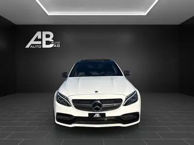 Mercedes-Benz C 63 AMG — Berline sportive 510 ch, état impeccable — Außenansicht