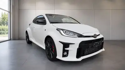 Toyota GR Yaris 1.6 Turbo Sport 4x4 — Compacte sportive haute performance, traction intégrale — vista esterna