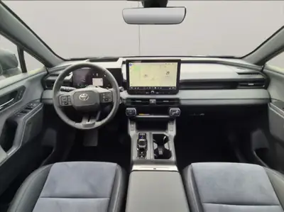 Toyota RAV-4 2.5 HSD GR Sport — Hybride performant 4WD, quasi neuf avec 20 km — rear view