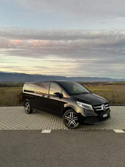 Mercedes-Benz V 250 d Avantgarde — Monospace premium 6 places, 69 000 km seulement — vista esterna
