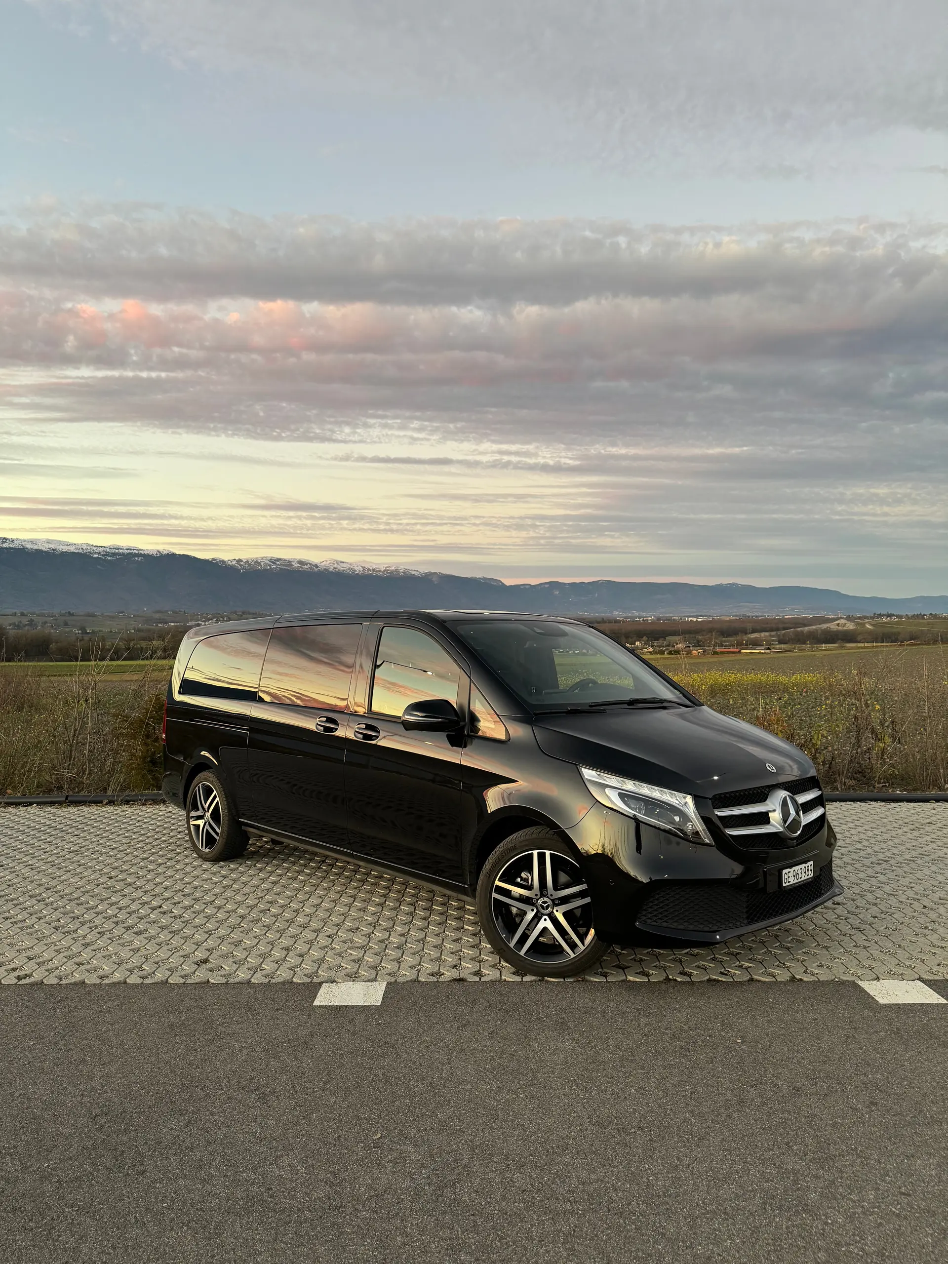 Mercedes-Benz V 250 d Avantgarde — Monospace premium 6 places, 69 000 km seulement