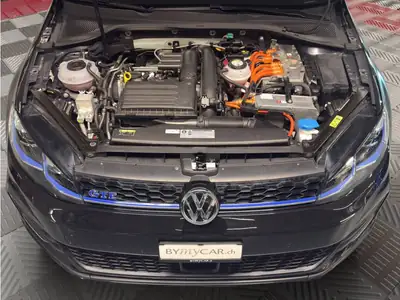 VW Golf 1.4 TSI GTE DSG — Hybride rechargeable performant, 78'000 km seulement — Miniatur 12