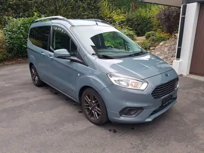 Ford Tourneo Courier 1.0 EcoBoost 100 — Minibus compact, pneus neufs, révision récente — vue extérieure