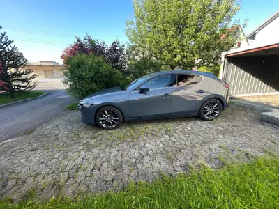 Mazda 3 G180 HB — Berline compacte dynamique, 58'000 km seulement — arrière