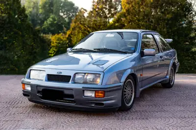 Ford Sierra RS Cosworth — Légende des années 80, 204 ch authentiques — vue extérieure