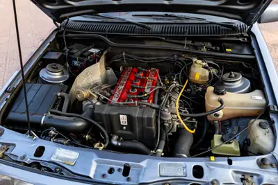 Ford Sierra RS Cosworth — Légende des années 80, 204 ch authentiques — détail
